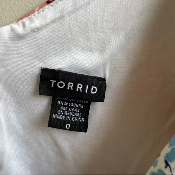 Torrid floral peplum top - Picture 6 of 7